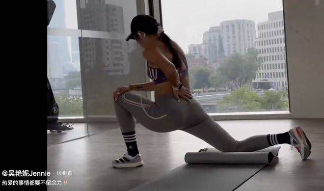 片方也公开了一组剧照，吸引了影迷的目光。