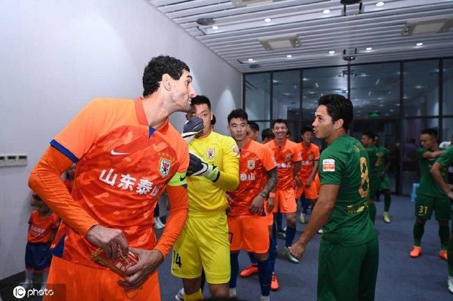 讲述同一世界观全新故事2025-10-21 马律师回归！
