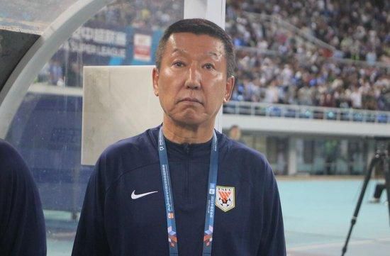 於水：我要透露一下，唐僧本来是想给乌鸦的，就是因为它性格也非常像，包括配音演员也是原来的陆杨老师，但为什么换成唐僧？
