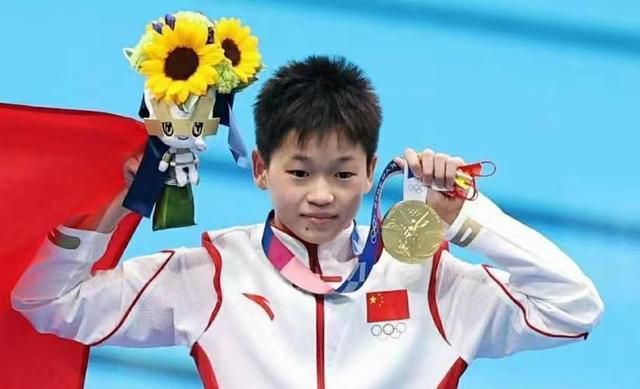 ” ​ 信托业深度参与影视投资 周星驰、陈坤等将加盟 2013-11-27 保平和伍仕贤也到场助阵。