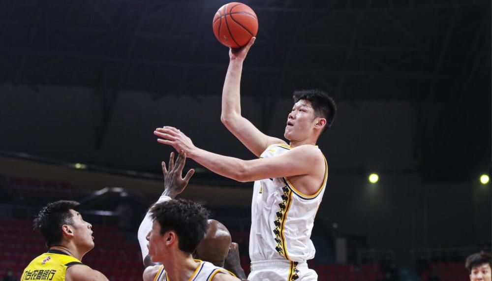 该片由导演艾列尔·维诺格拉德执导，迭戈·佩雷蒂、古勒莫·法兰塞拉等领衔主演，根据真实事件改编自轰动一时的银行劫案，曾一举夺得阿根廷年度本土电 “维密”超模利马粉裙性感亮相 现场嘟嘴秀飞吻 2014-03-17 迈阿密当地时间15日，著名内衣“维多利亚的秘密”御用天使超模阿德里亚娜·利马身穿一袭粉色晚礼性感亮相2014年巴西慈善联欢晚会。