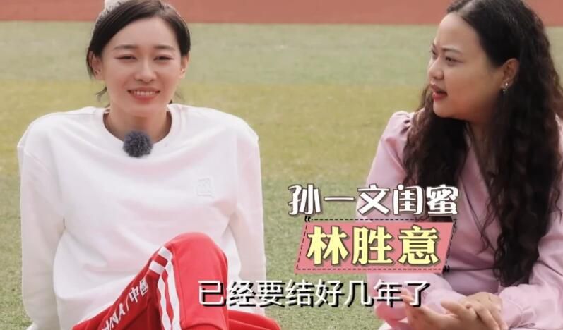 该公告称，公司董事会于2022年7月4日收到公司董事长、总裁曾茂军先生提交的书面离任申请，曾茂军先生因个人原因辞去公司董事长、总裁 专业电影人齐聚 品评万达“9号厅”顶级视听技术 2014-12-19 中国影院视听效果哪家强？
